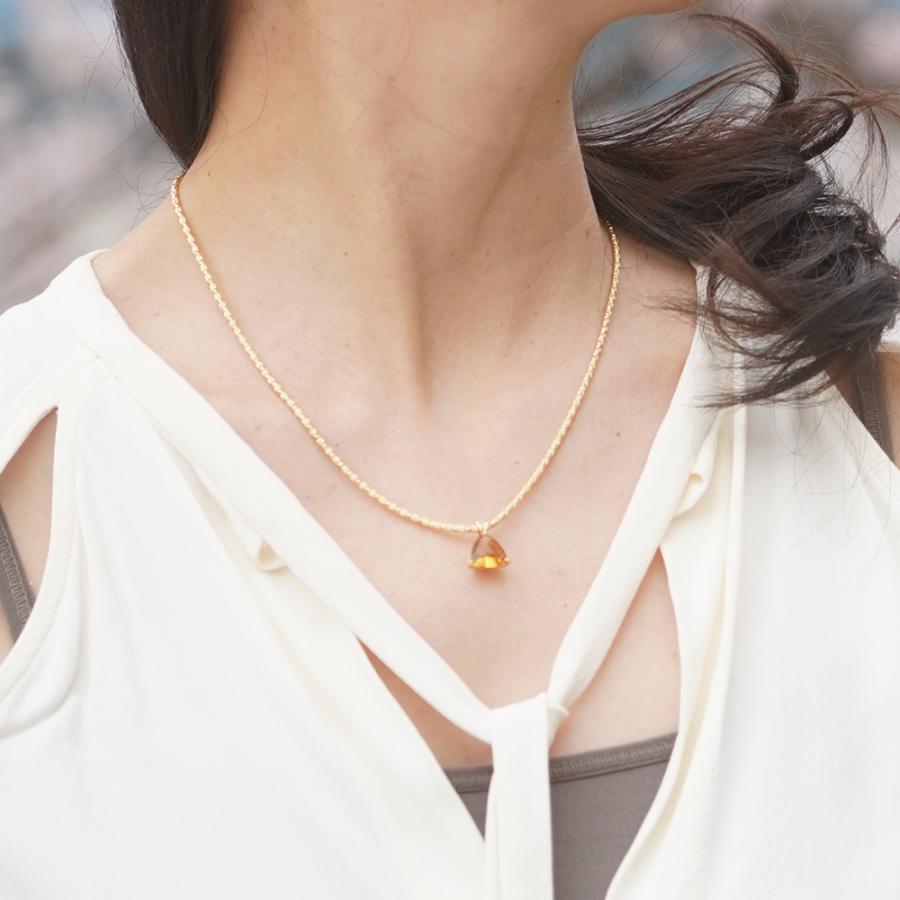 シトリン 大きい ペンダントトップ 18金 K18 透かし模様 11月