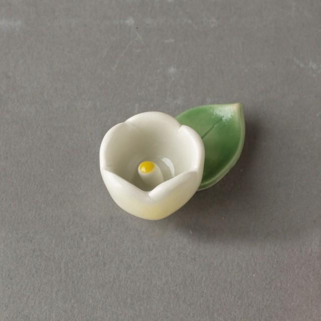 椿箸置き 白椿 カトラリー 食器 食事 キッチン 陶器 かわいい ギフト プレゼント ギフトショップ Anniversary World 通販 Yahoo ショッピング