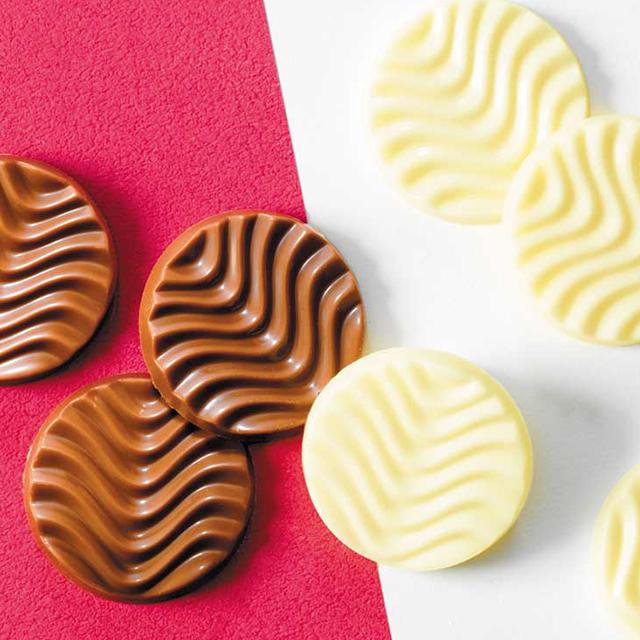 ROYCE' ロイズ ピュアチョコレート クリーミーミルク&ホワイト ROYCE' ロイズ ピュアチョコレート クリーミーミルク&ホワイト