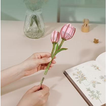 【追跡可能メール便なら送料230円】【6,000円以上で送料無料対象商品】ROBOTIME　Pink Tulip【TW082】3Dウッドパズル（英語版製品） |  | 01