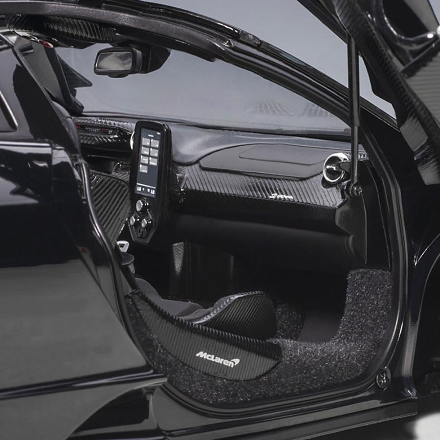 ミニカー Autoart 1/18 McLaren Senna Black AUTOart 1/18 マクラーレン セナ （ブラック） 76076 | AUTOart O