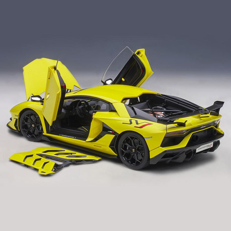 Lamborghini ミニカー 1/18 ランボルギーニ アヴェンタドール Lamborghini ミニカー 1/18 ランボルギーニ アヴェンタドール