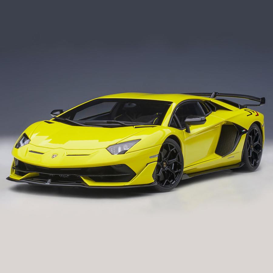 Lamborghini ミニカー 1/18 ランボルギーニ アヴェンタドール Lamborghini ミニカー 1/18 ランボルギーニ アヴェンタドール