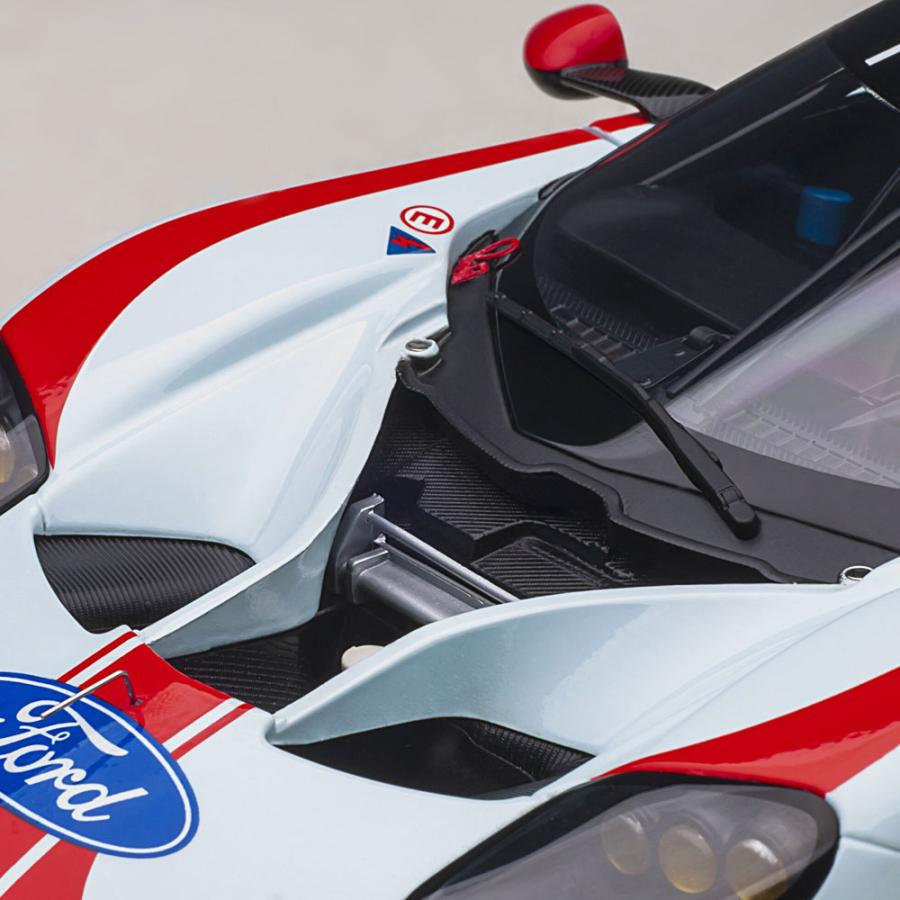 ミニカー 1/18 フォード GT 2019 #69 ル マン 24時間レース ミニカー 1/18 フォード GT 2019 #69 ル マン 24時間レース
