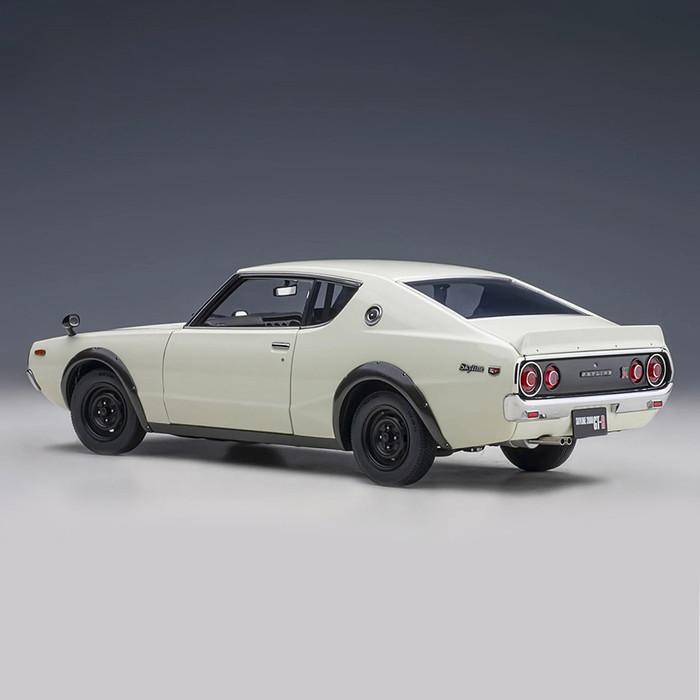 ミニカー 1/18 日産 スカイライン 2000 GT-R KPGC110 ホワイト ケンメリ ハコスカ ダイキャスト オートアート プレゼント 開閉｜airs｜02