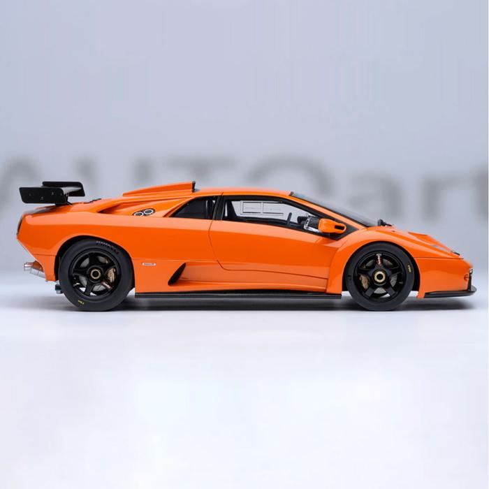 ランボルギーニ ミニカー 1/18 ディアブロ AUTOART スポーツカー
