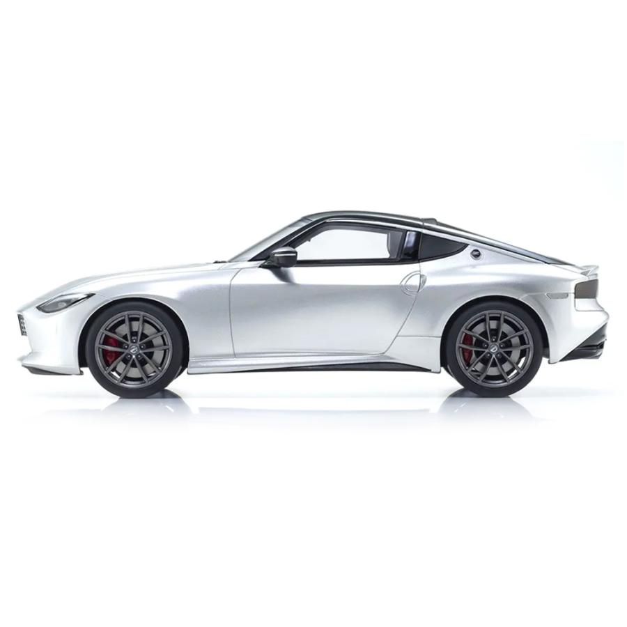 ミニカー 1/18 日産 フェアレディZ シルバー 限定 400個 samurai ミニカー 1/18 日産 フェアレディZ シルバー 限定 400個 samurai