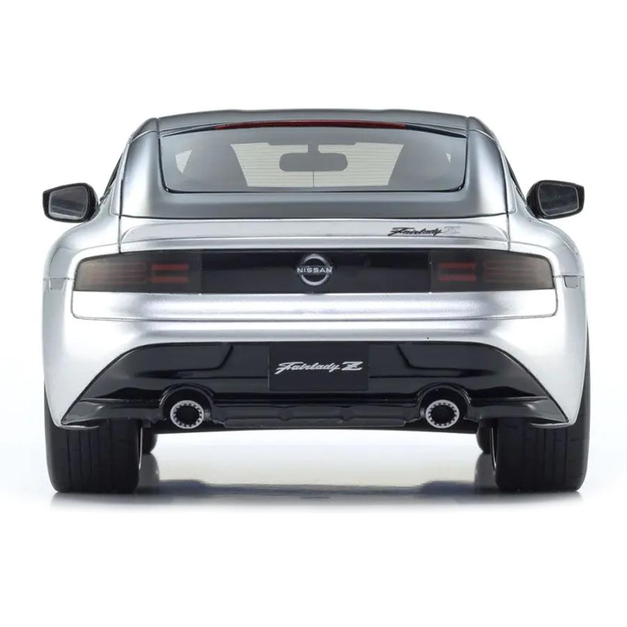 ミニカー 1/18 日産 フェアレディZ シルバー 限定 400個 samurai ミニカー 1/18 日産 フェアレディZ シルバー 限定 400個 samurai