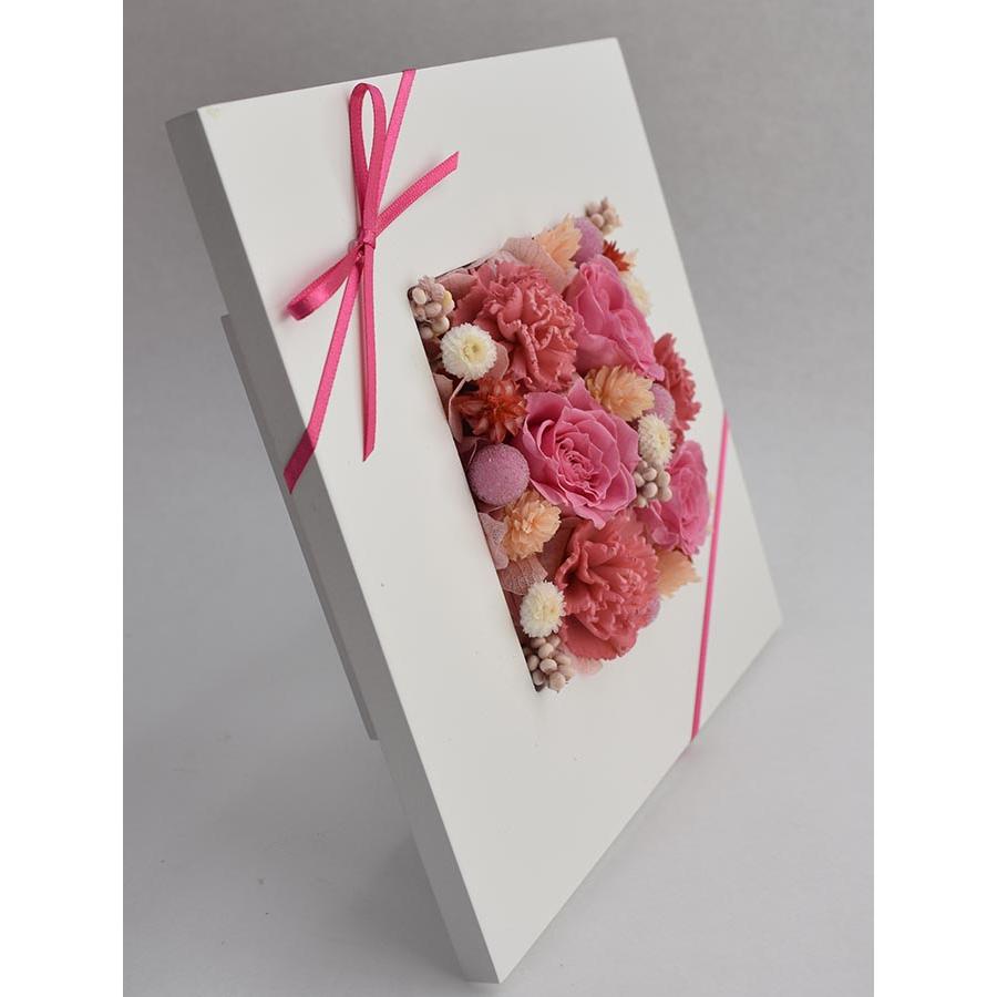 プリザーブドフラワー壁掛け フレームアレンジ ピンクのバラとソーラー