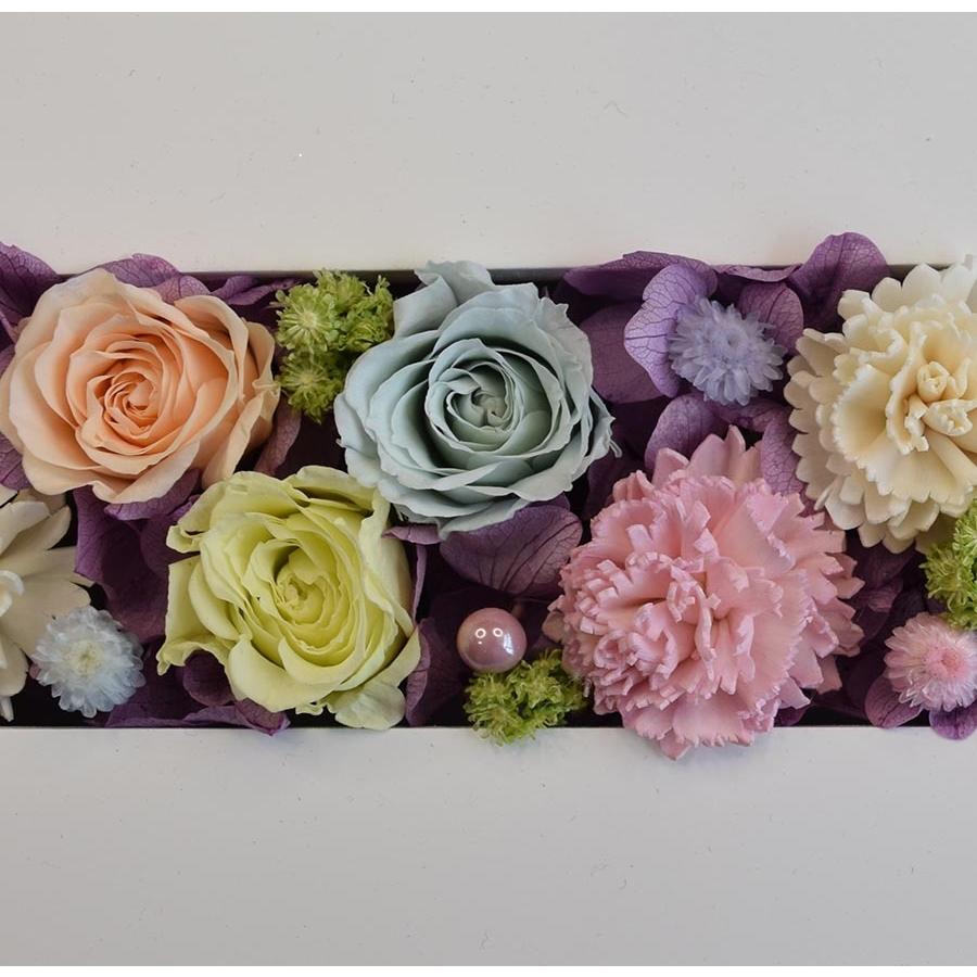 プリザーブドフラワーの壁掛け 淡い色のバラ お花畑のようなカラフルな
