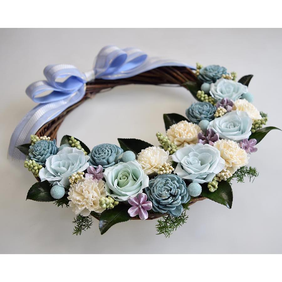 水色のバラ ブルー・パープル系のお花や木の実 リボンのプリザーブド