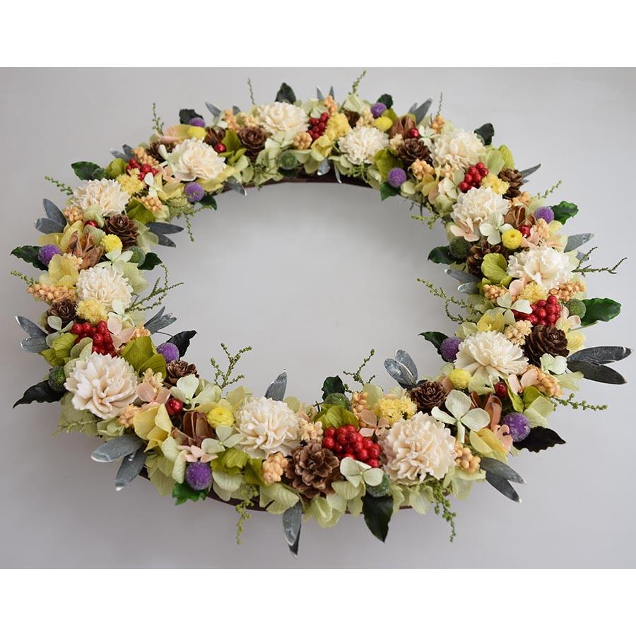 白いお花と木の実のカラフルなドライフラワーリース ギフト プレゼント