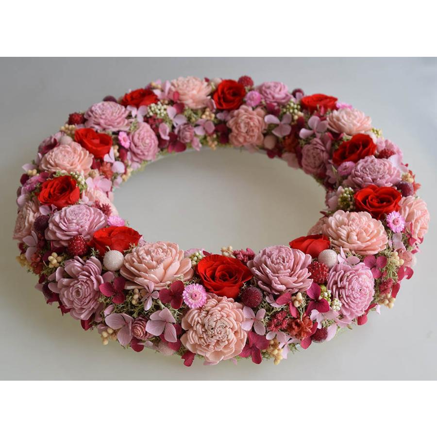 赤いバラとピンクのお花のプリザーブドフラワーリース ギフト