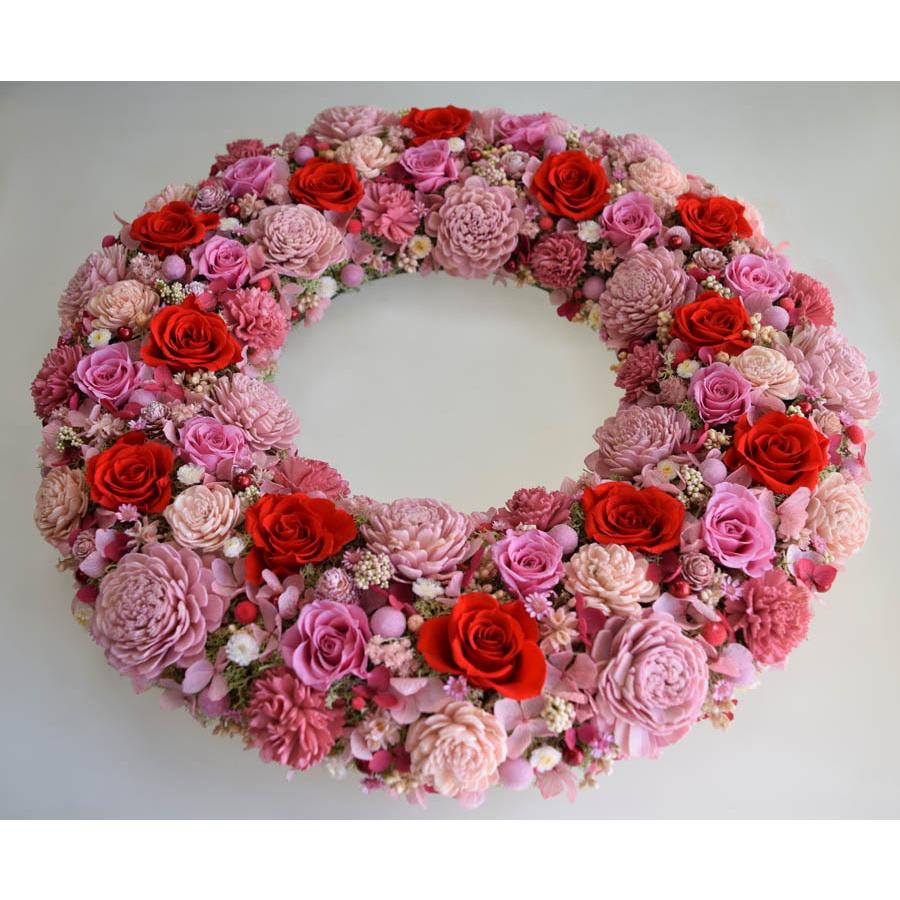 赤いバラとピンクのバラ ゴージャスなプリザーブドフラワーリース 輪が