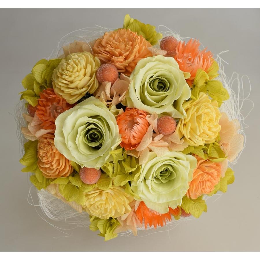 淡いグリーン系のお花 プリザーブドフラワーの花束 バラのブーケ シックでナチュラルな色合い バレエやピアノの発表会 舞台 プレゼント ギフト Yc1 愛彩祭 フラワーリースのお店 通販 Yahoo ショッピング