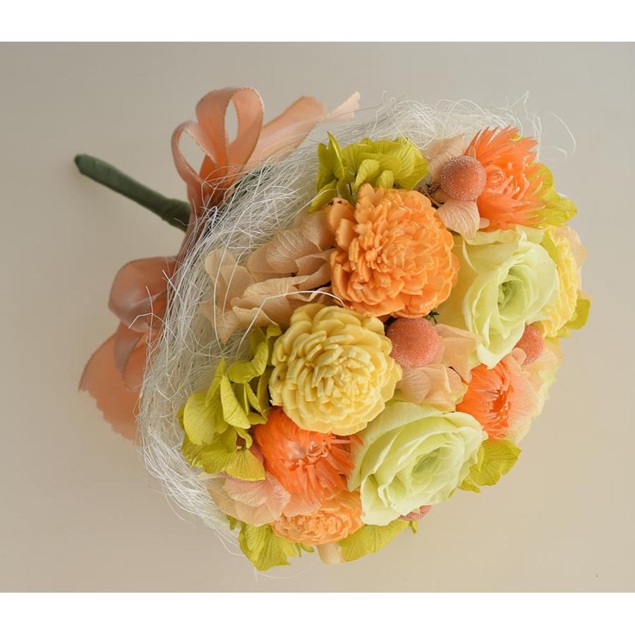 淡いグリーン系のお花 プリザーブドフラワーの花束 バラのブーケ シックでナチュラルな色合い バレエやピアノの発表会 舞台 プレゼント ギフト Yc1 愛彩祭 フラワーリースのお店 通販 Yahoo ショッピング