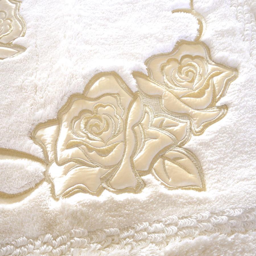 ai トイレマット プレゼント付 薔薇の表現でこれ以上優美なデザインは出て来ない ロングセラー 高級トイレタリーコレクション プレシャスローズ 少し大きいサイ |  | 04