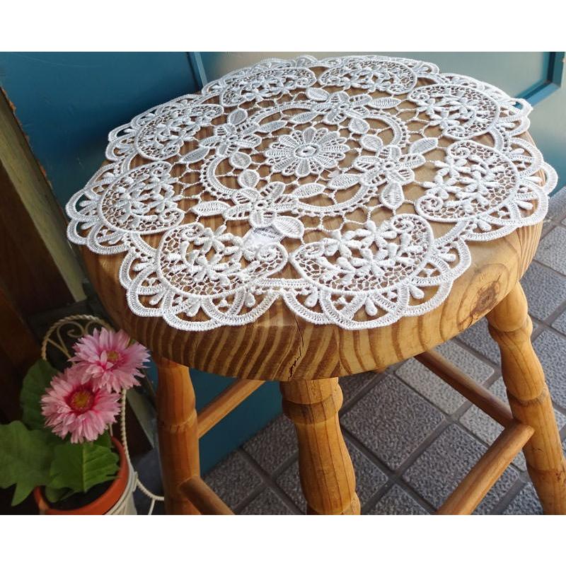 ドイリー 約30cm あすつく とっても可愛い 花 フラワー 円形 丸い