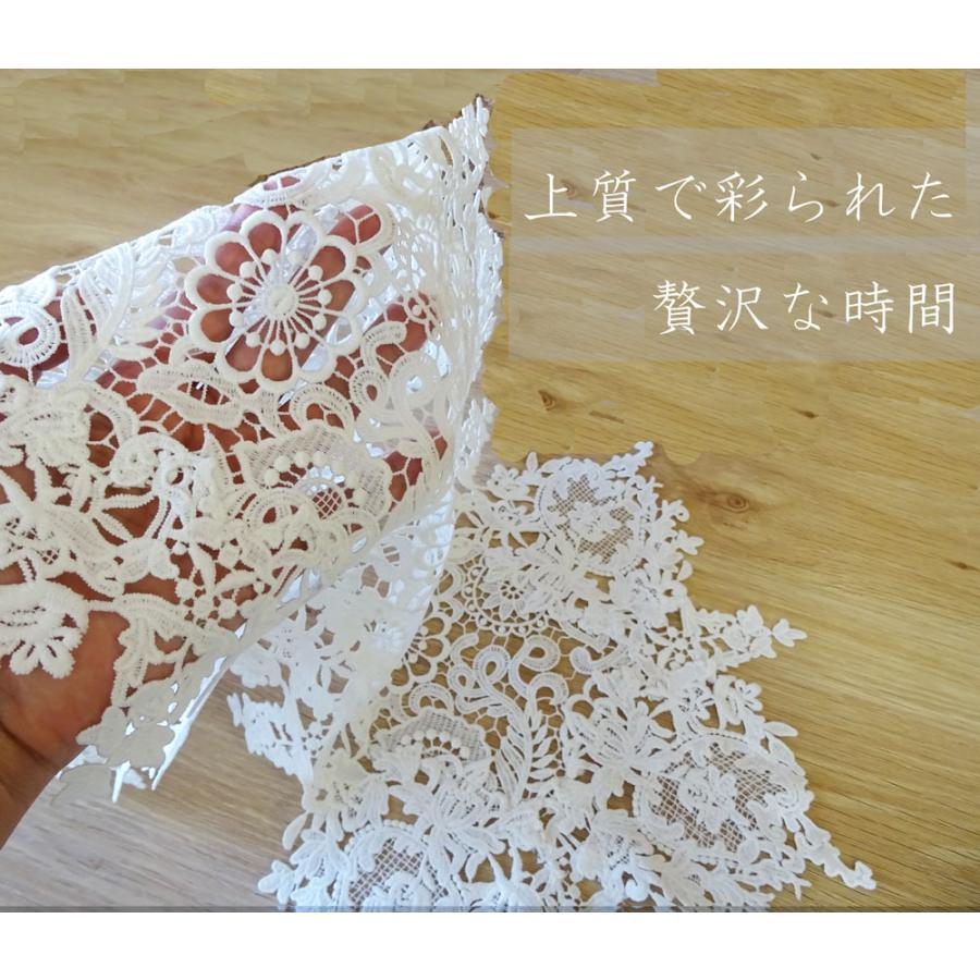 ai エレガントで上質 贅沢なレースづかいの標準サイズ テーブル