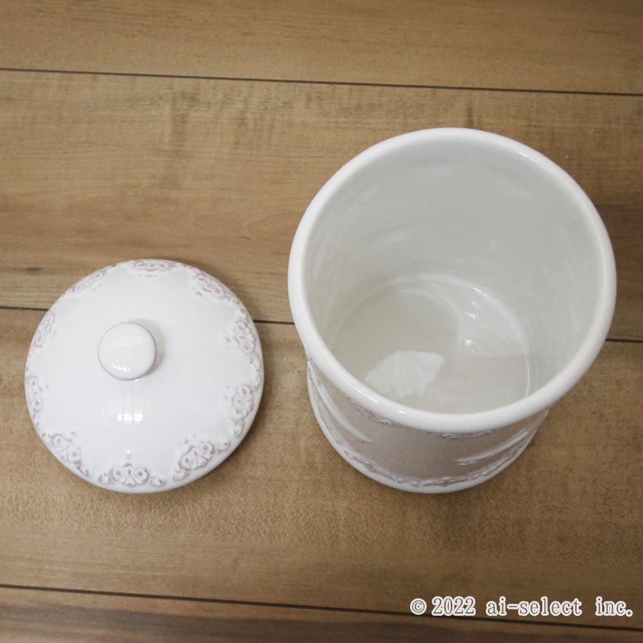シャビー トイレポット エチケットポット 見つけました 即納コーナーポット 陶器 ホワイト ロイヤルアーデン ロココ アイセレクト ai-select おしゃれ かわいい |  | 02