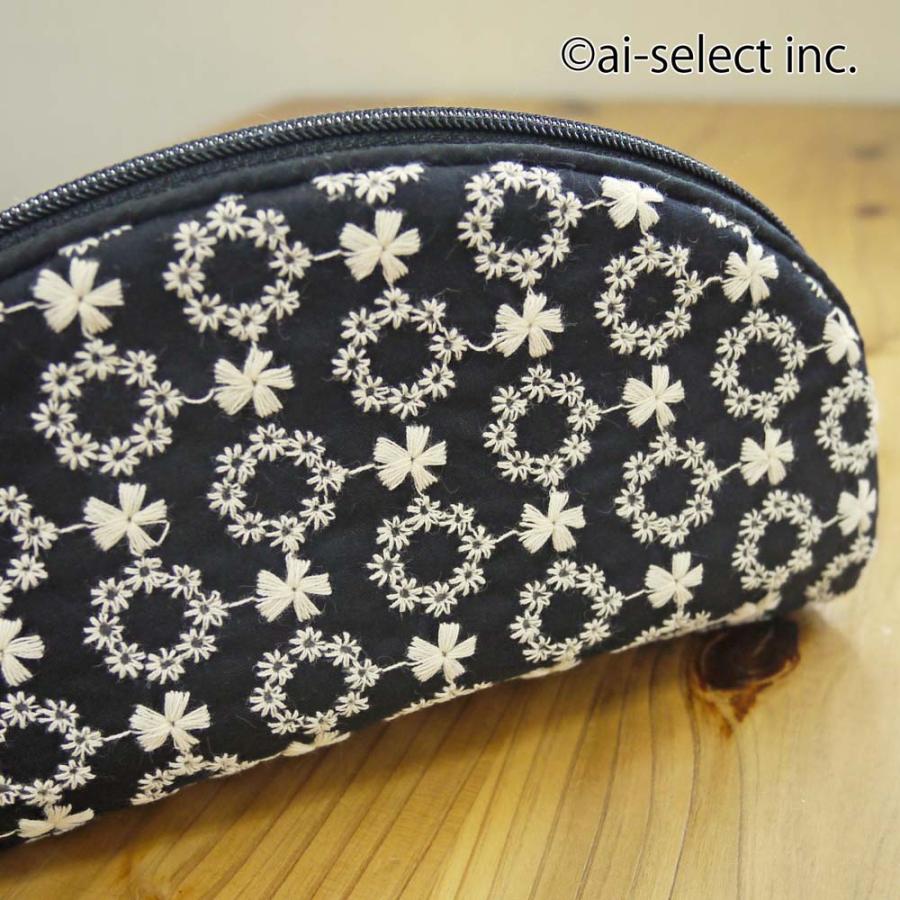 ai 刺繍が可愛い 眼鏡ケース メガネケース フラッフィーフラワー smz あすつく 軽量 sl サングラスケース おしゃれ ブラック 黒 花 ce |  | 05