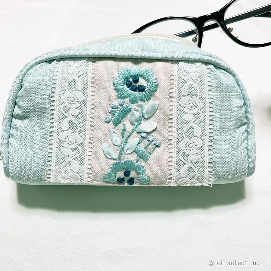 メガネケース 眼鏡ケース 花柄 刺繍 レース フローラル ブルー 水色 おしゃれ 大人可愛い エレガント 上品 レディース 女性 クッション材付き 保護 傷防止 洗え |  | 03