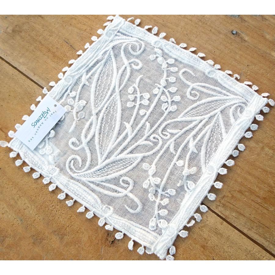 ガーゼタオル 今治発 クローバー スズラン ローズ タオルの糸で描かれたデザイン 日本製 ai ギフト タオルハンカチ 可愛い 北欧 お返し mom |  | 05