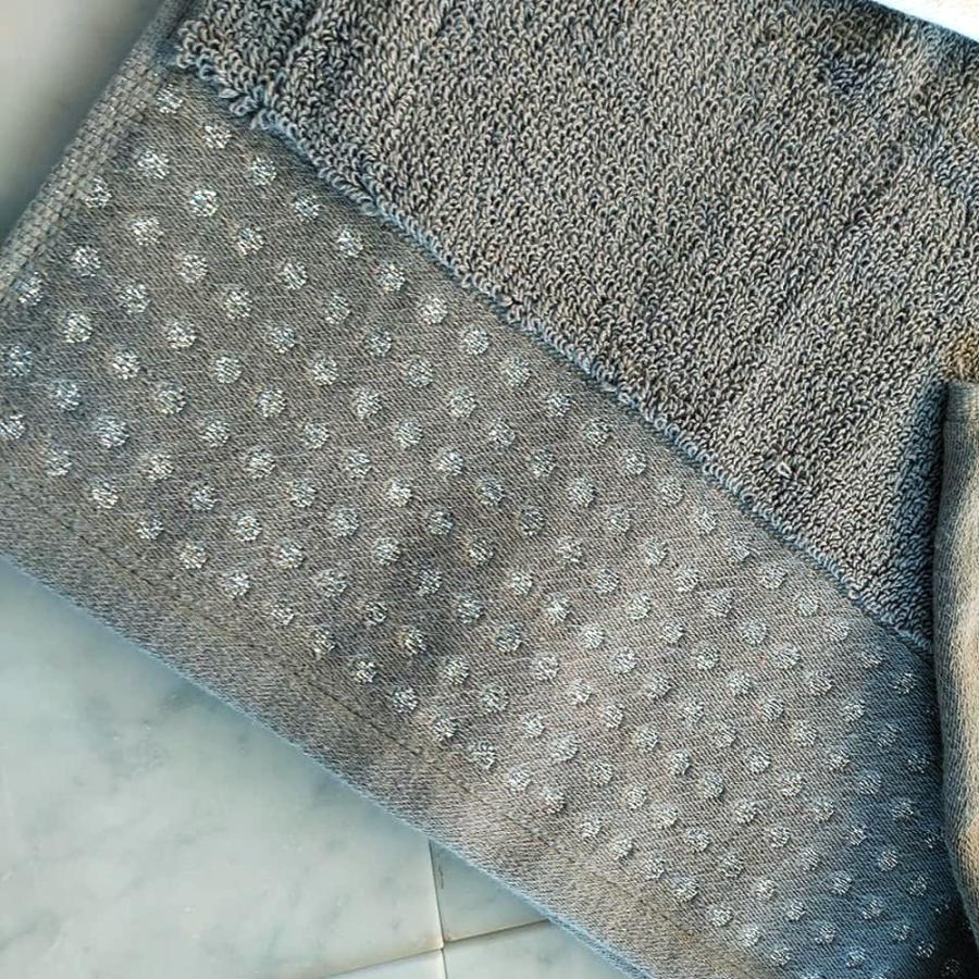 即納　SALE　送料無料　おしゃれ　しっかり生地　バスタオル　見つけました　M’scode　グレーにアラベスク刺繍　オフホワイトに　シルバードット刺繍　フレンチ |  | 05