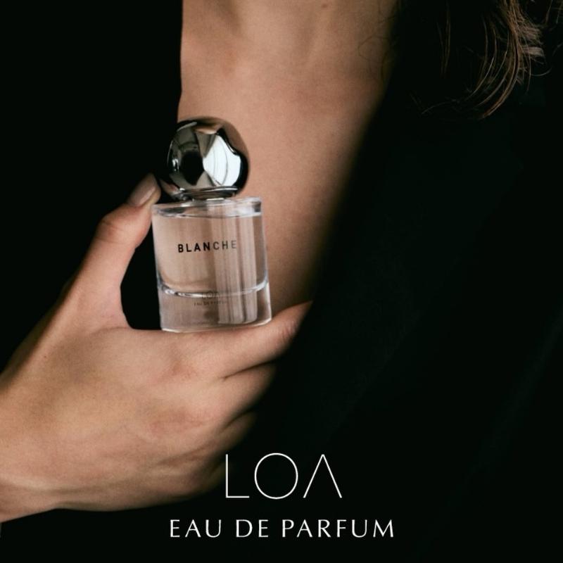 LOA EAU DE PARFUM BLANCHE ロア香水ブランシュ　30ml Amazon | LOA EAU DE PARFUM BLANCHE ロア オードパルファム