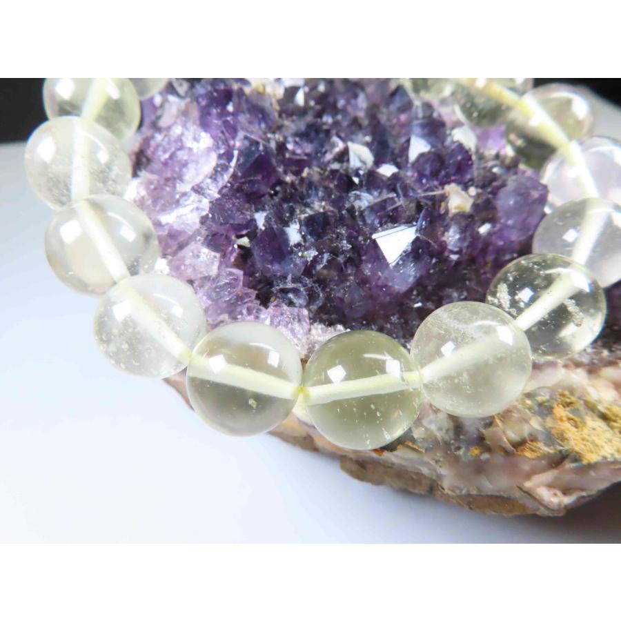 当店オススメ】究極の逸品！業界最安値！リビアングラスブレスレット