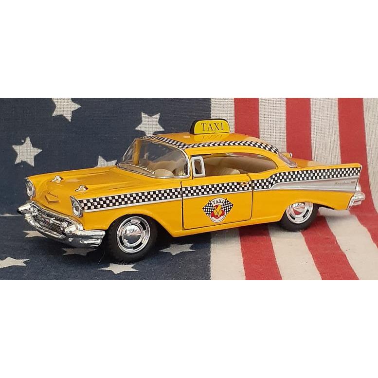 KiNSMART製 プルバックミニカー 1957 シボレーベルエア Belair KiNSMART製 プルバックミニカー 1957 シボレーベルエア Belair