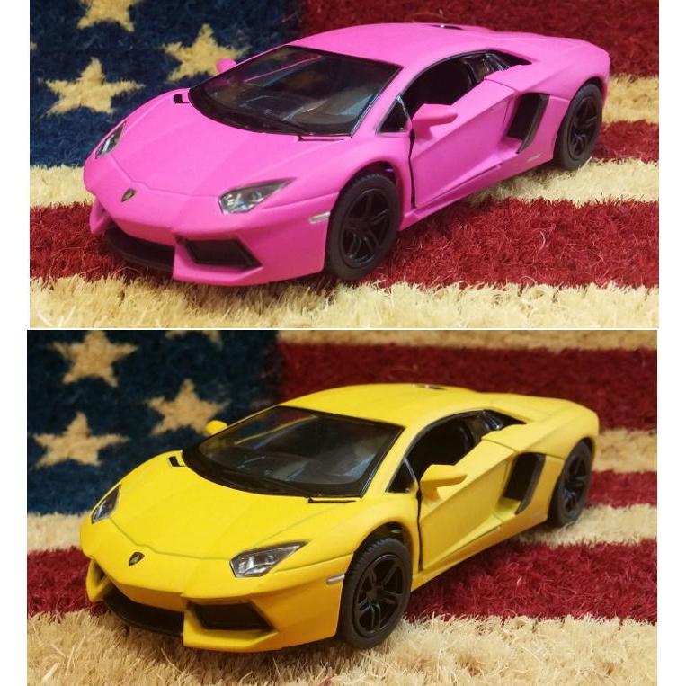 KiNSMART製プルバックミニカー ランボルギーニアヴェンタドール KiNSMART製プルバックミニカー ランボルギーニアヴェンタドール
