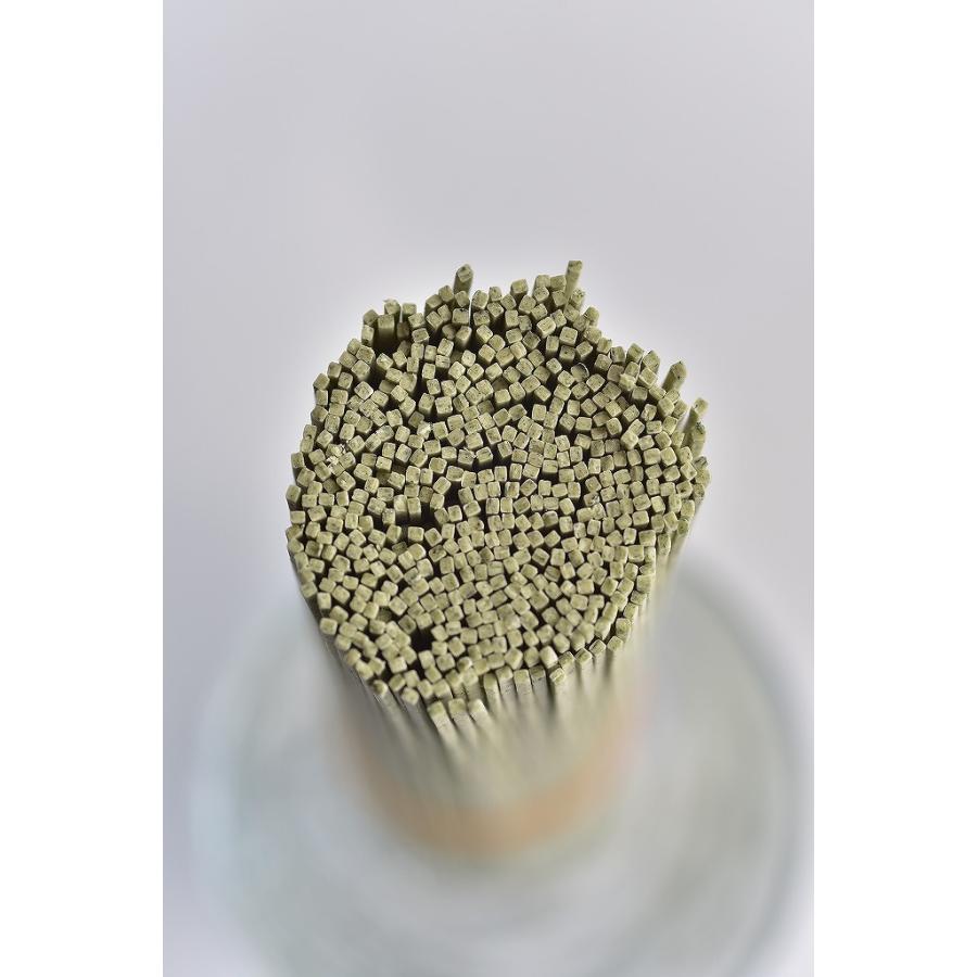 会津製麺　よもぎ麺（200ｇ）20束入　(ダンボール箱入) |  | 02