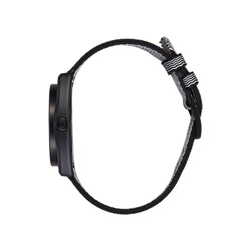 NIXON(ニクソン)　メンズウォッチ　レディースウォッチ　腕時計/Light-Wave　ソーラー充電　クオーツ/All Black　ブラック　A1322001-00（取）｜ajewelry｜02