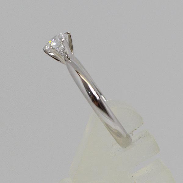 Pt 900 リング　ダイヤモンド0,4 ct 9号 Pt900 ダイヤモンドリング