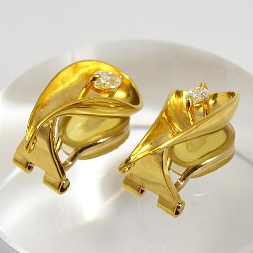 ※長期店頭展示品/Pierre Cardin ピエールカルダン/ K18ゴールド ダイヤモンド デザインイヤリング 18金 地金 ペイズリー レディース 誕生石 クリップ式/PCE084の画像
