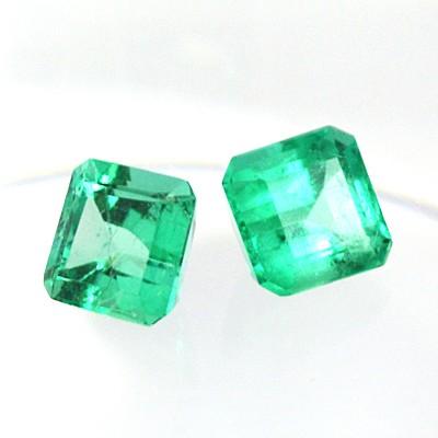 ステップカット/エメラルド ルース 2個組 ピアスに最適！ : アット 