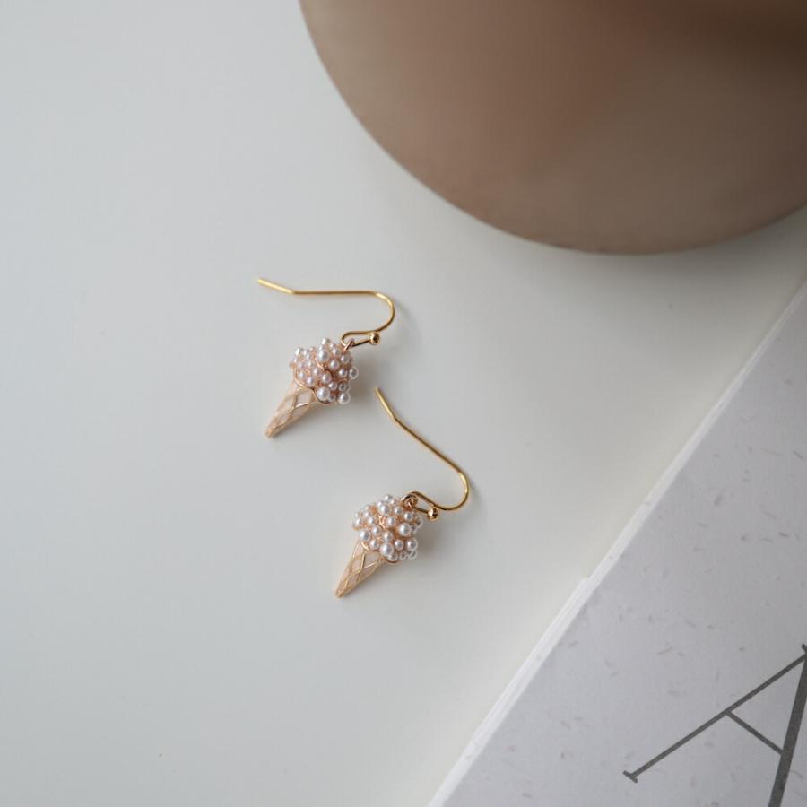 AJIRO ACCESSORY P409 ピアス フックピアス アイスクリームモチーフ