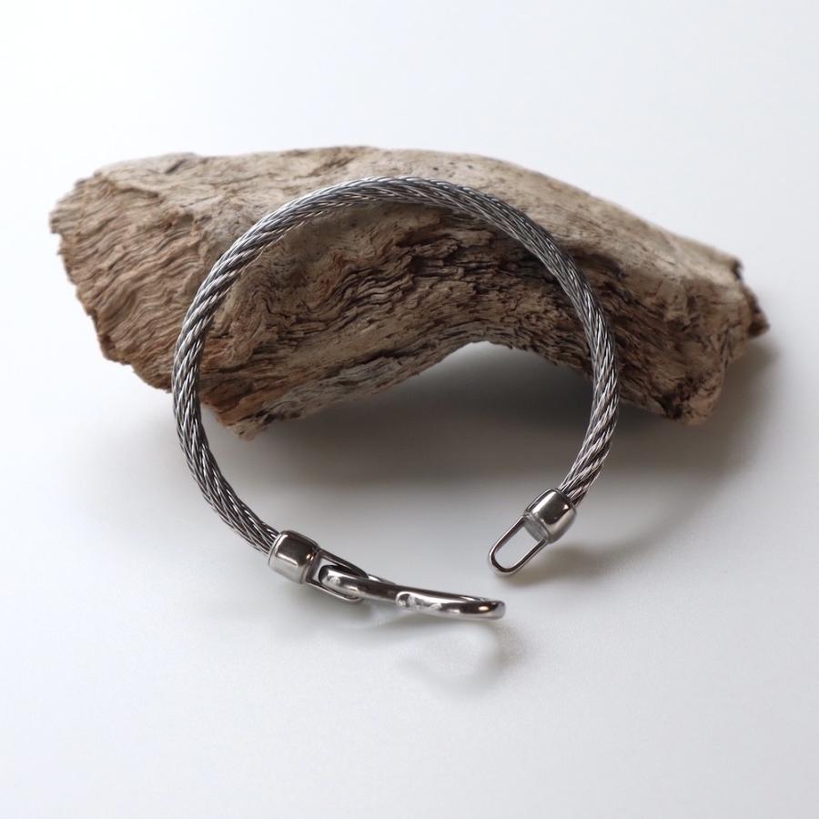 AJIRO ACCESSORY バングル ステンレス シルバー ツイスト フック