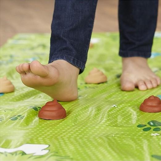 Hasbro Don&#39;t Step in It Board Game ハスブロ ステップインしないで下さい ボードゲーム 英語版 [並行輸入品] Hasbro】ハズブロ Don't Step In It ステップインしないで下さい