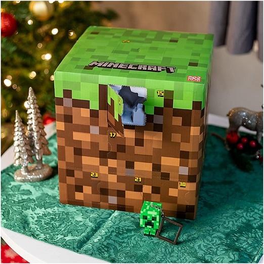 Paladone Minecraft Advent Calendar マインクラフト アドベント