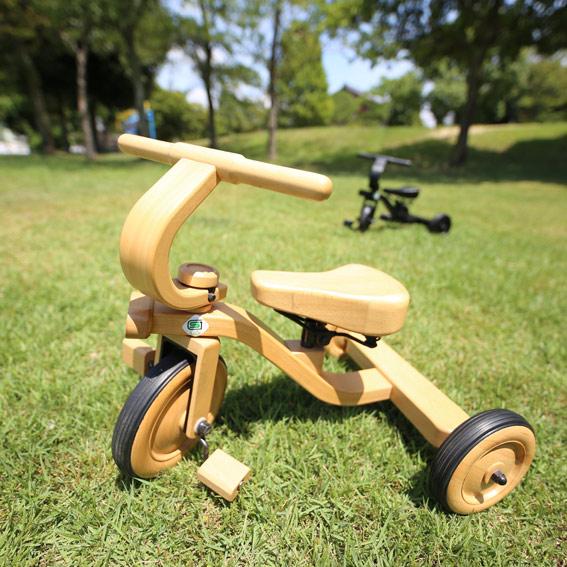 ハンドメイド木製 三輪車 ヤトミ 【B品】ヤトミ 箱破れあり 木製三輪車 木製三輪車 4色