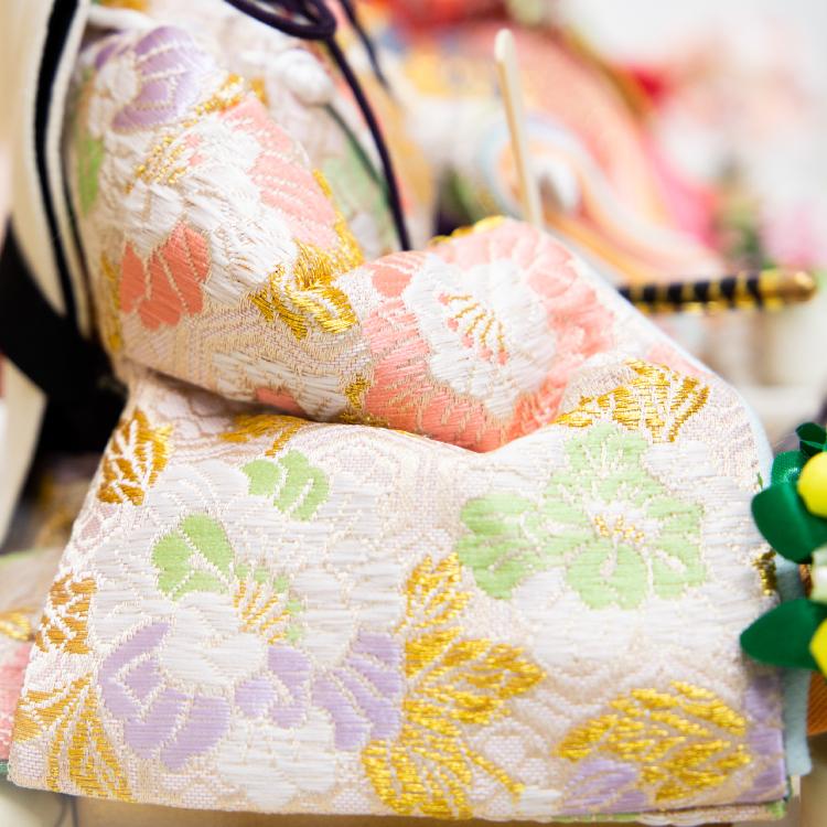 雛人形 親王飾り 雛人形 親王飾り 桜と扇 SE07306 ケース飾り オフホワイト