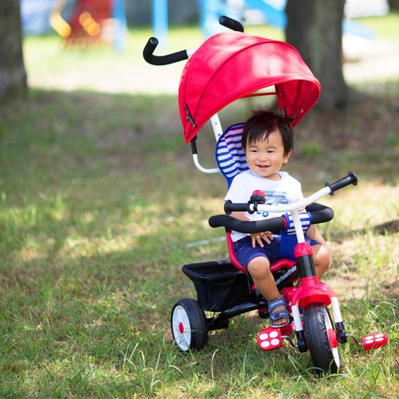 トコトコトライク 三輪車 レッド TokoTokoTrike キャノピー 子供 外