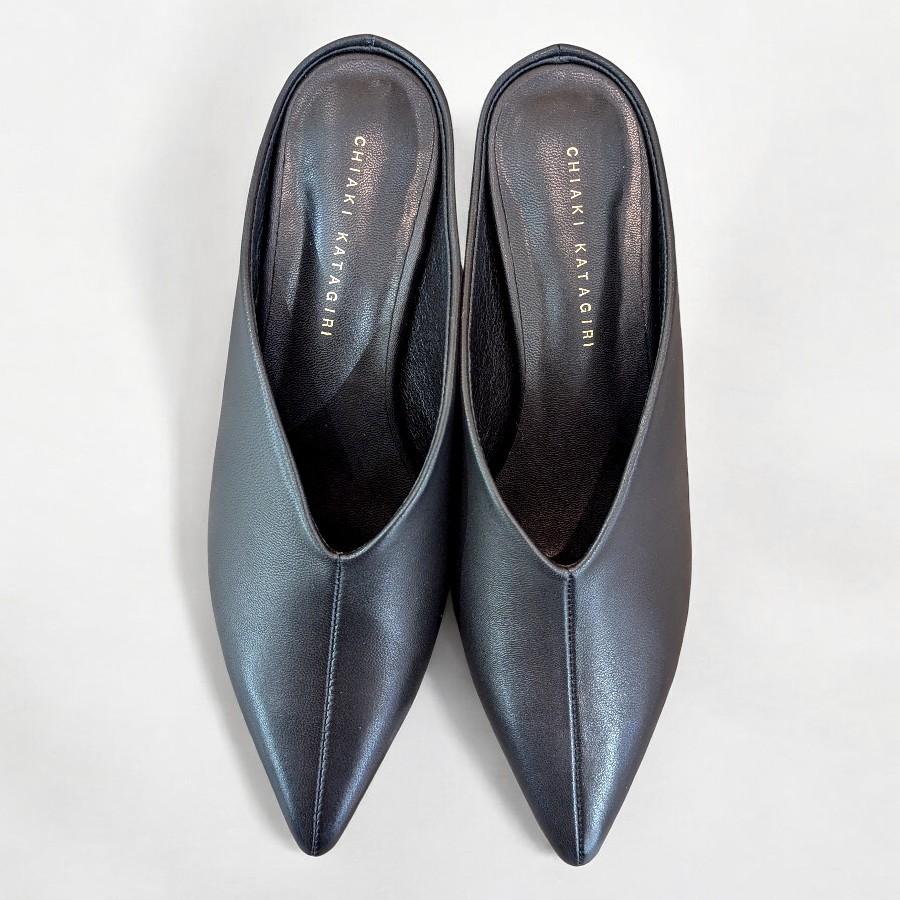 CHIAKI KATAGIRI/チアキカタギリ ポインテッドトゥミュール 通販