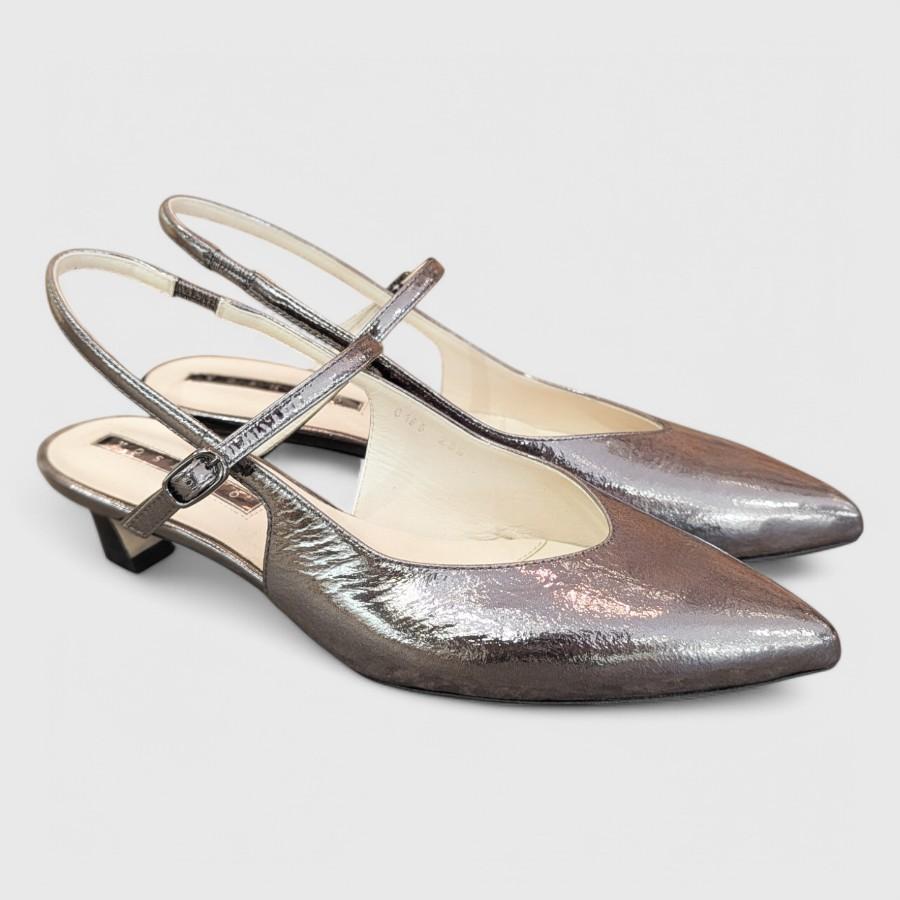 YOSHITO 2025春夏新作 ヨシト パンプス バックベルト ストラップ