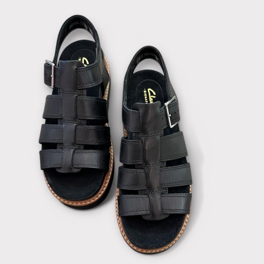 【Clarks】Orianna グルカサンダル★国内発関税込 Clarks クラークス グルカ サンダル 厚底 Orianna Twist オリ