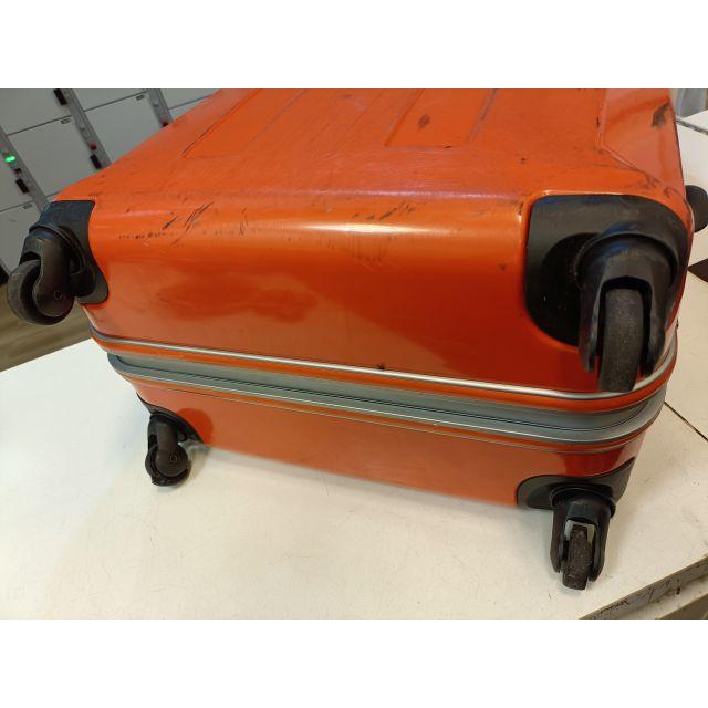 Samsonite（サムソナイト） スーツケース 4カ所 修理 キャリーバッグ 