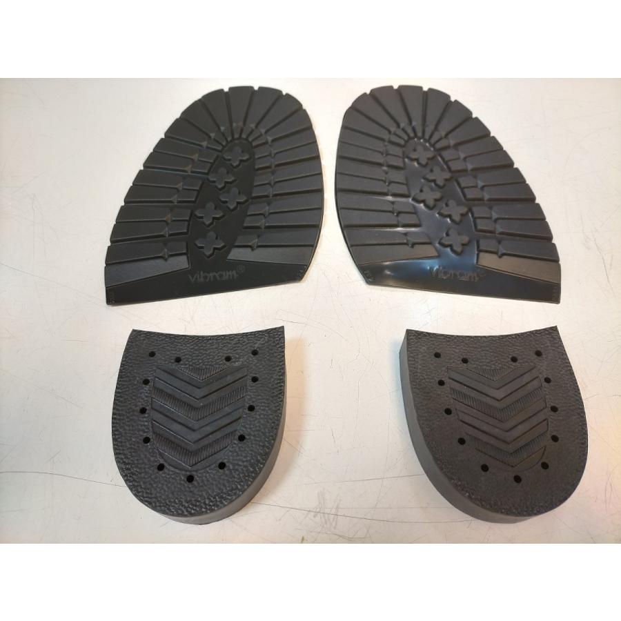 靴修理 ビブラム2333ハーフソール + vibram 700 ヒール ブーツ修理 レッドウイング ベックマン ラバーハーフソール ビブラム 加水分解 |  | 01