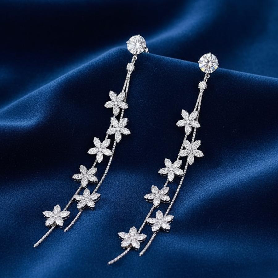 高見えジュエリー】フラワーモチーフ イヤリング ロング 揺れる